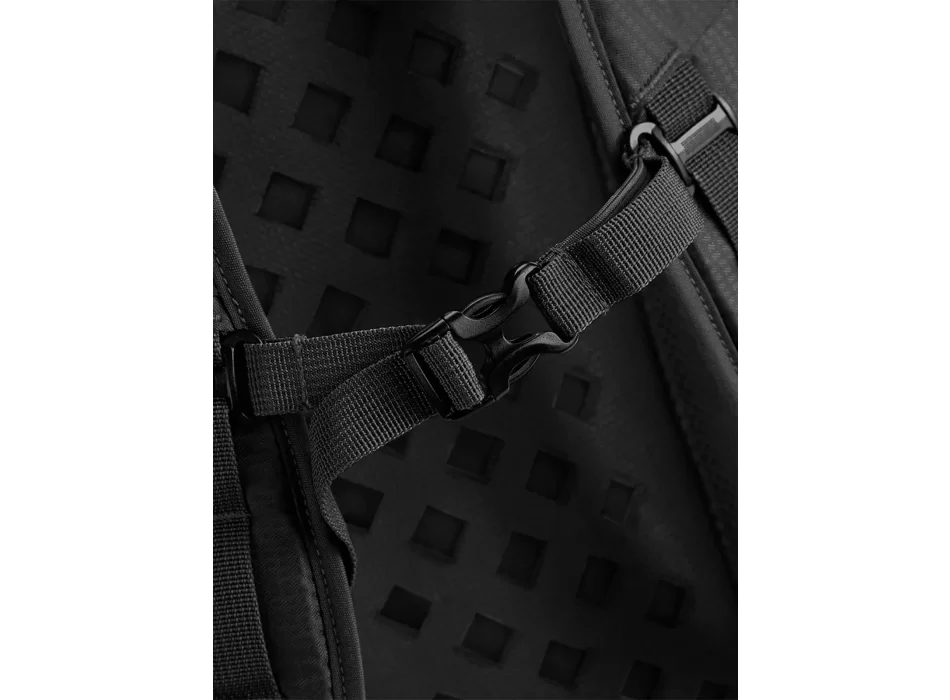 SLX-Lite 25 Litre Daypack FullGadgets.com