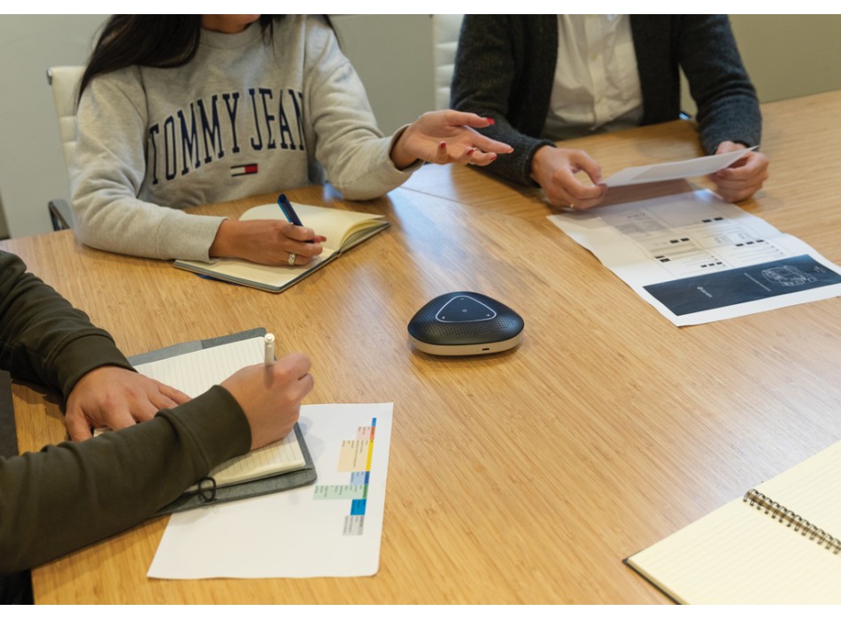 Speaker conference call FullGadgets.com