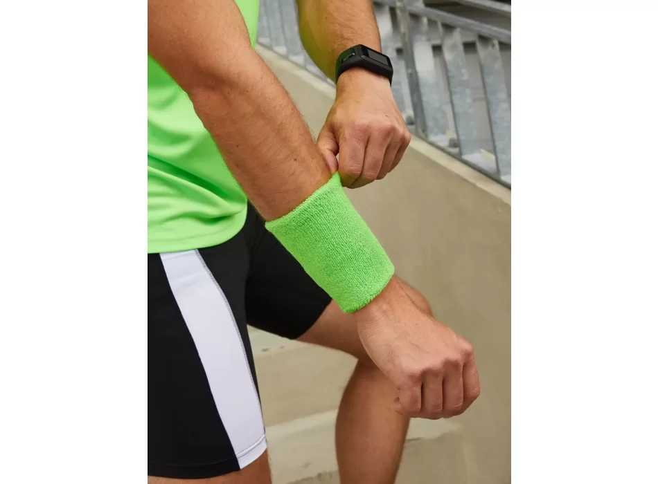 Sporty Wristband FullGadgets.com