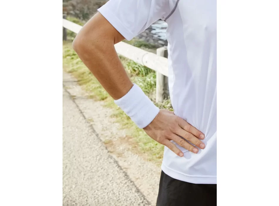 Sporty Wristband FullGadgets.com