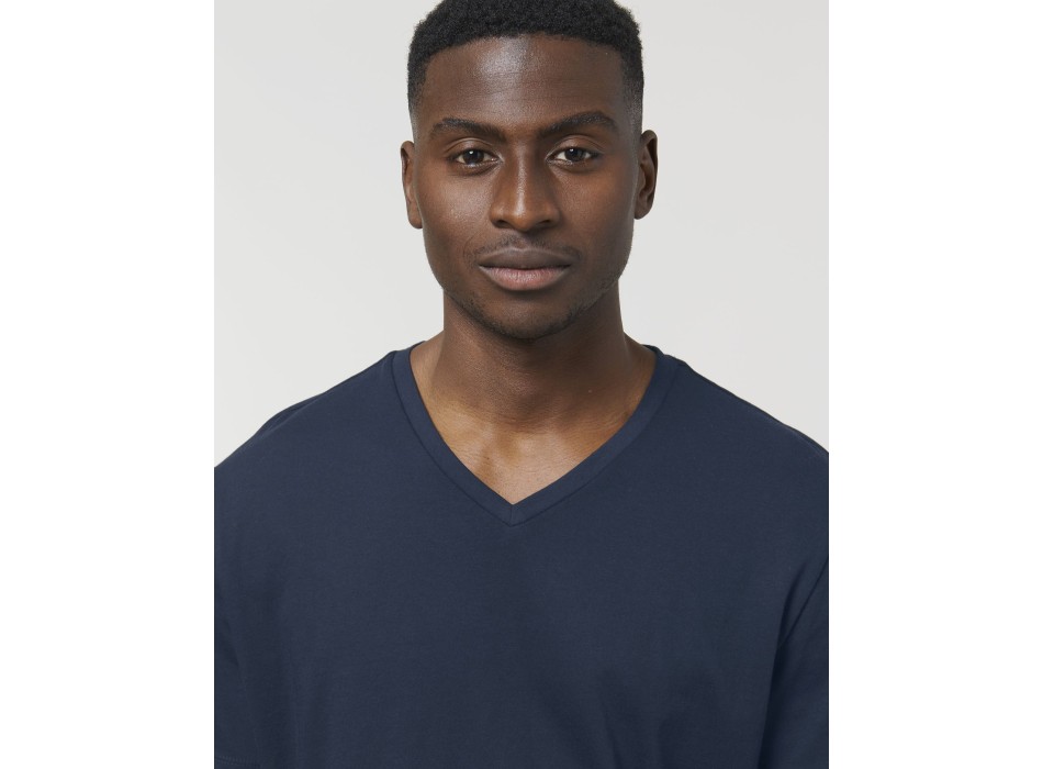 Stanley Presenter - La t-shirt da uomo con scollo a V FullGadgets.com