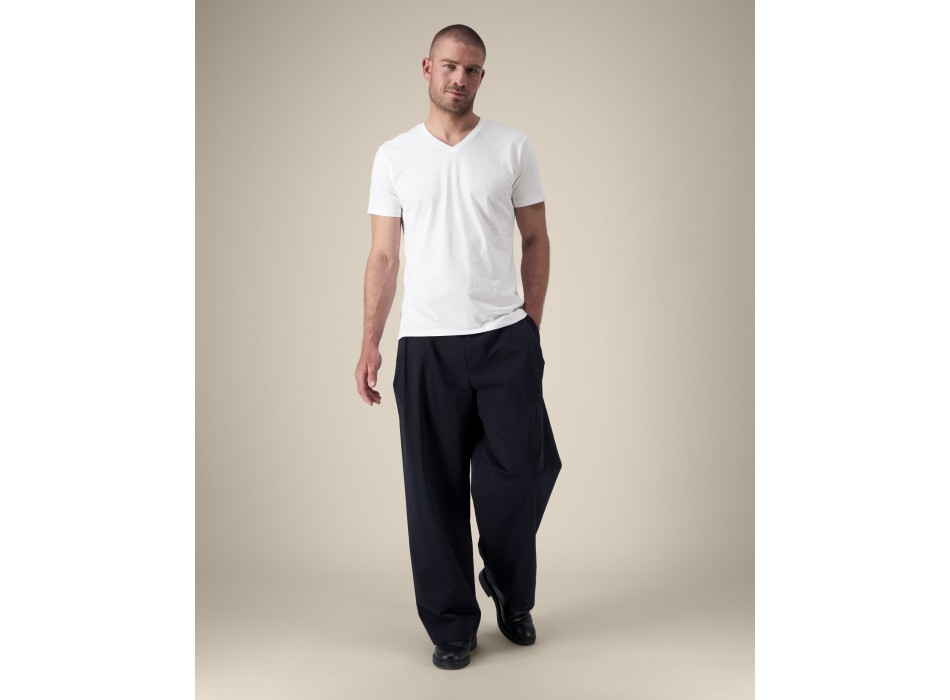 Stanley Presenter - La t-shirt da uomo con scollo a V FullGadgets.com