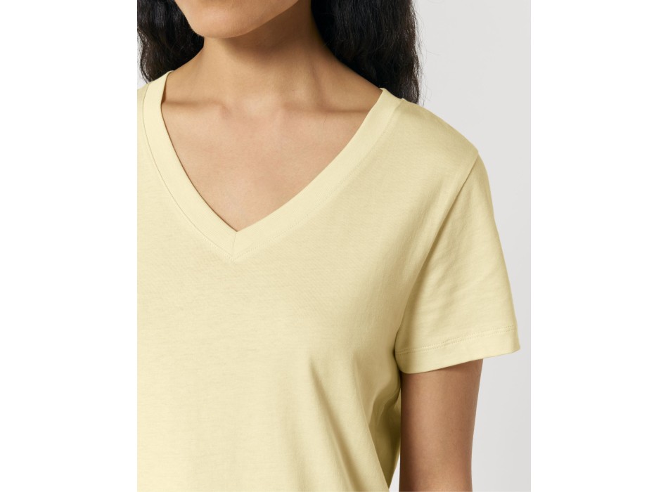 Stella Isla - La t-shirt con scollo a V da donna FullGadgets.com