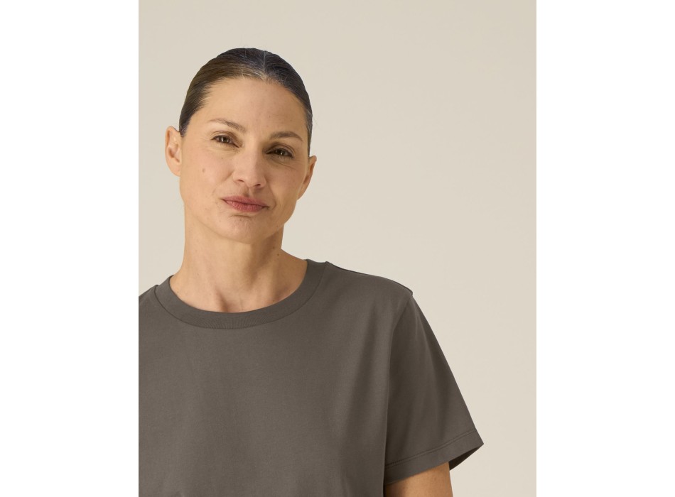 Stella Muser - La t-shirt iconica da donna FullGadgets.com