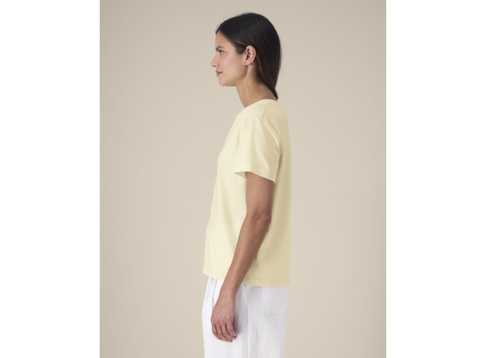 Stella Muser - La t-shirt iconica da donna FullGadgets.com