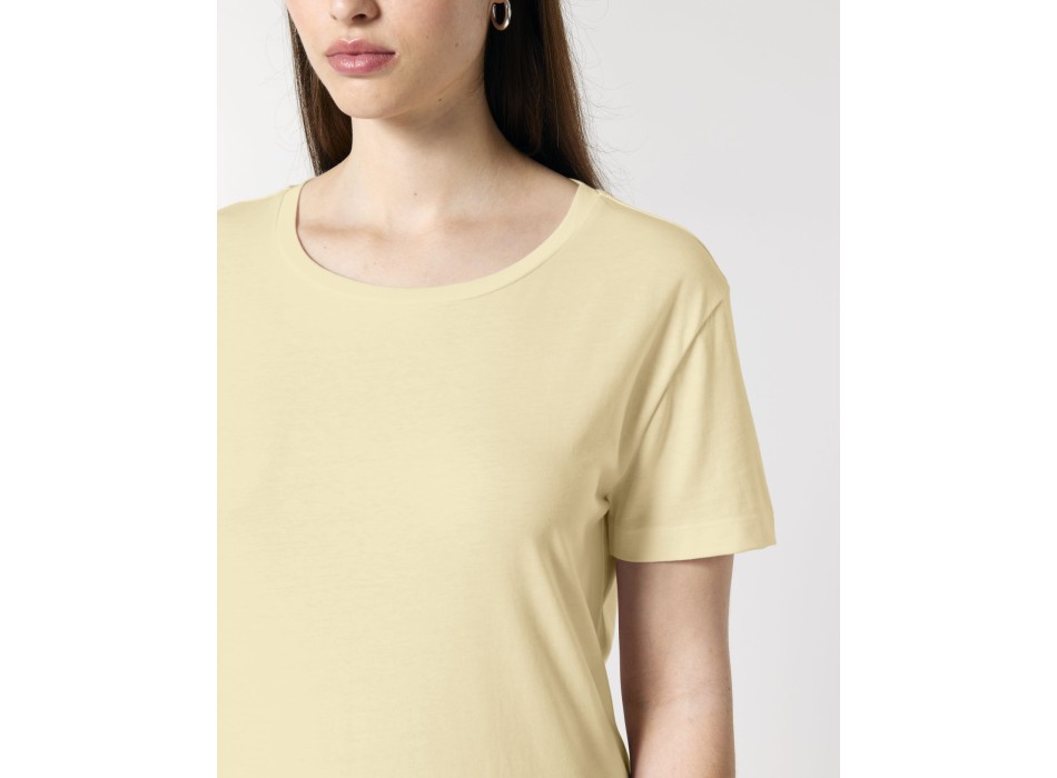Stella Serena - L'iconica t-shirt Mid-Light da donna con scollo ampio FullGadgets.com