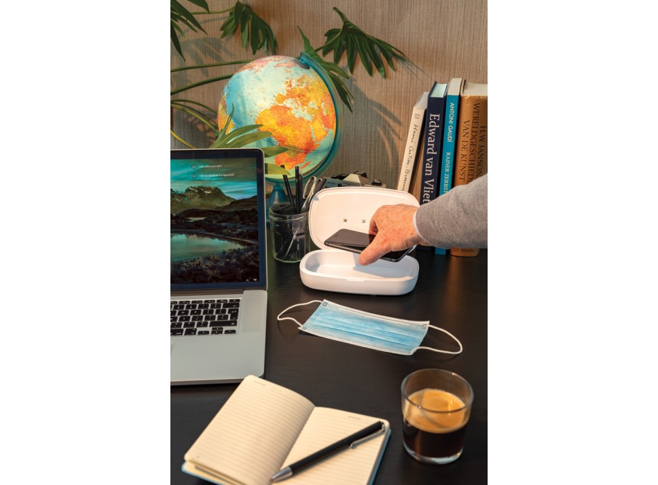 Sterilizzatore UV-C con caricatore wireless 5W FullGadgets.com