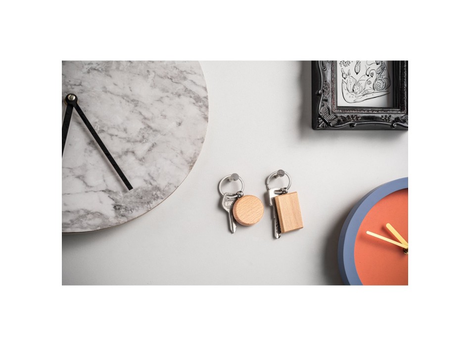 STEWIE. Portachiavi rettangolare in legno di faggio FullGadgets.com