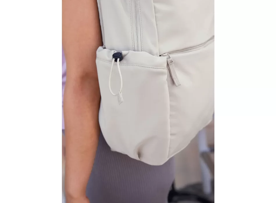 Studio Backpack FullGadgets.com