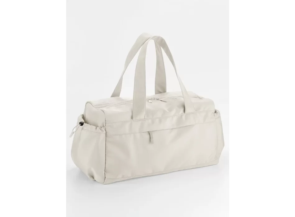 Studio Holdall FullGadgets.com