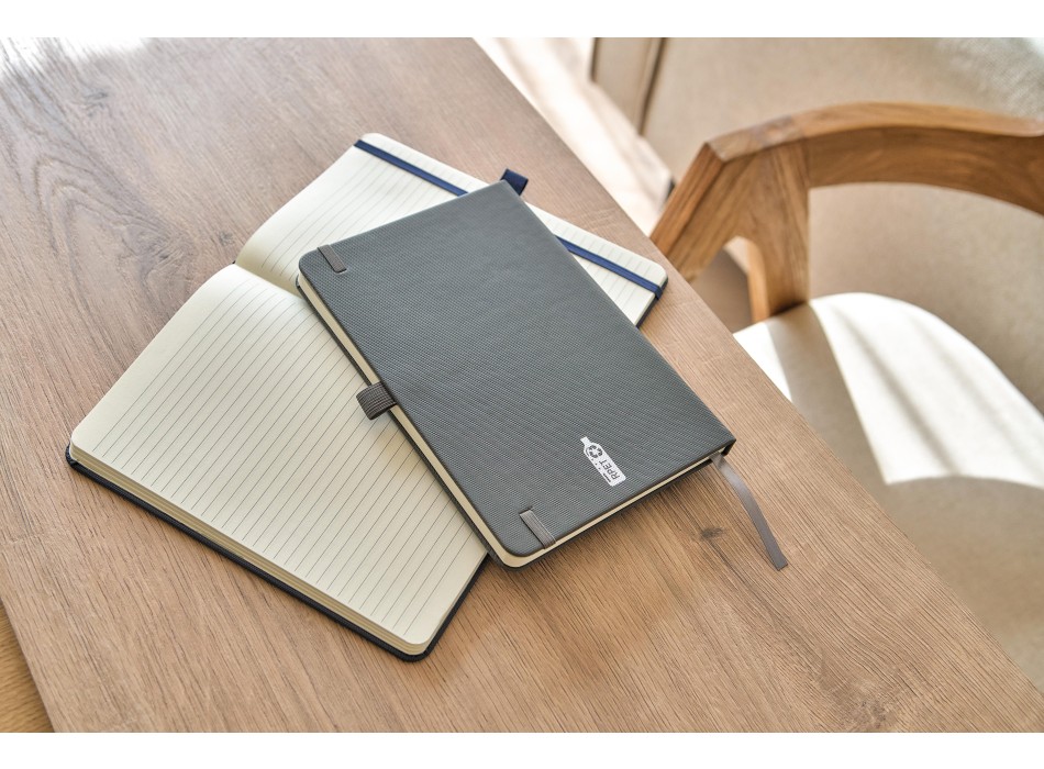 Taccuino formato +/- A5 in poliestere 600 D rPET Elena FullGadgets.com