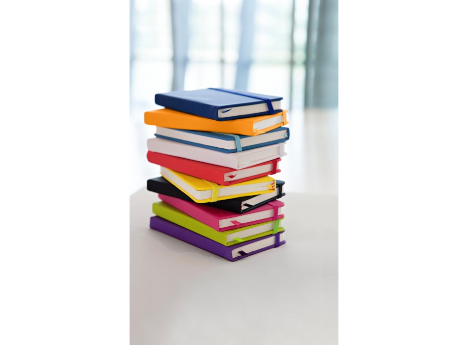 Taccuino formato +/- A6 a righe in PU Dita FullGadgets.com