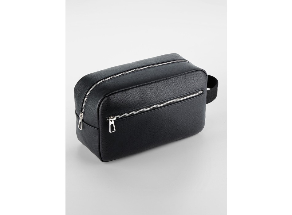 Tailored Luxe Wash Bag FullGadgets.com