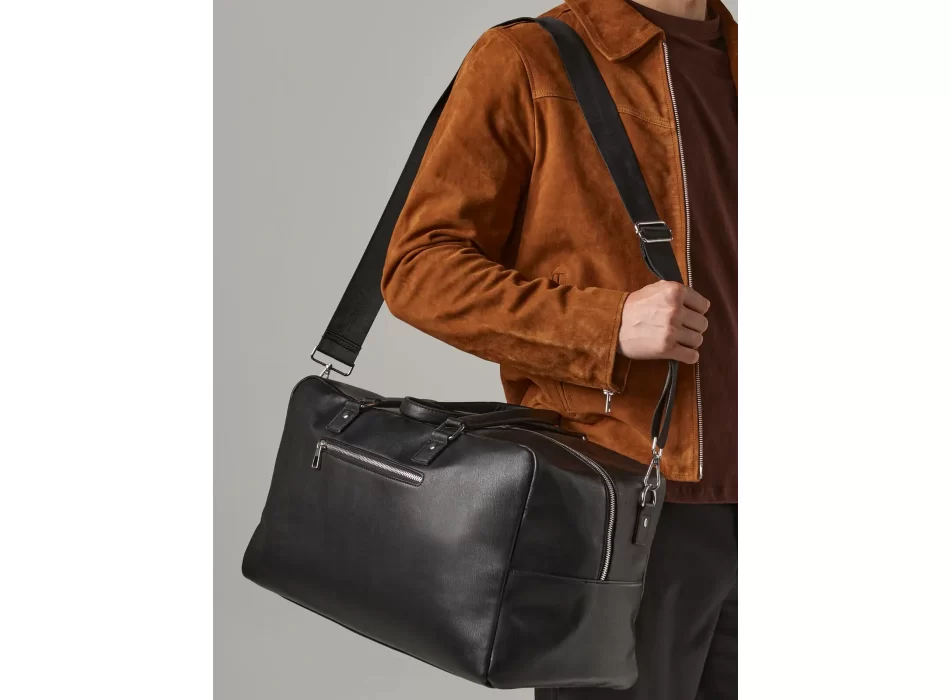 Tailored Luxe Weekender FullGadgets.com