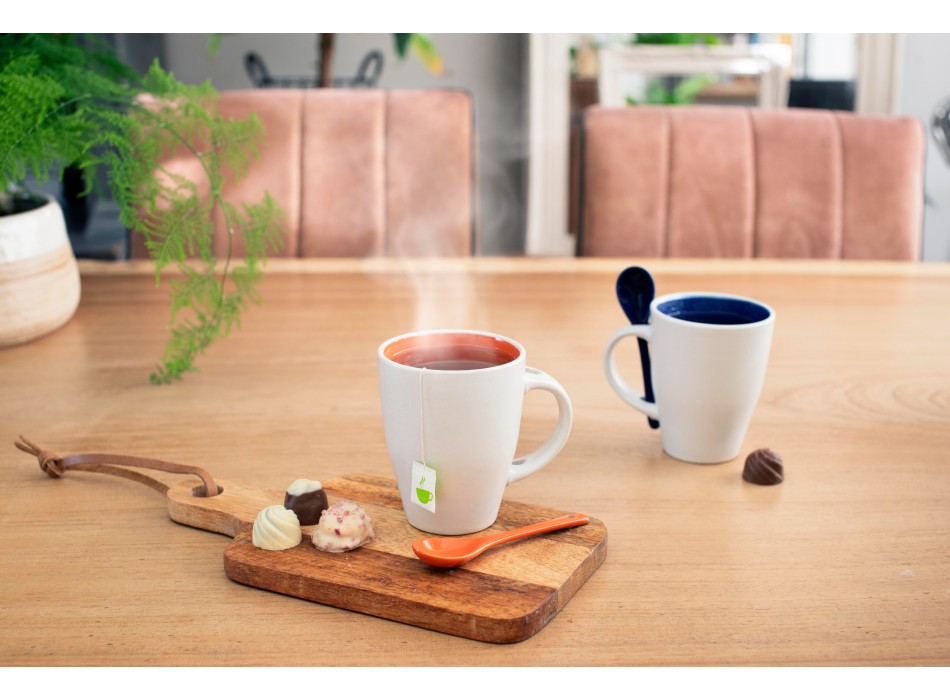 Tazza in ceramica con cucchiaio, capacità 300 ml Eduardo FullGadgets.com