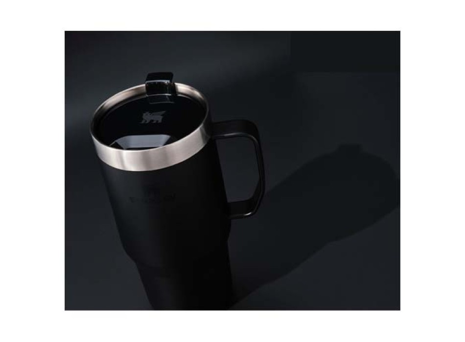 Tazza isolata Stanley Everyday Suburban da 473 ml in acciaio inox riciclato FullGadgets.com