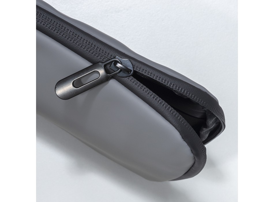 Tech organizer in soft pu water resistant FullGadgets.com