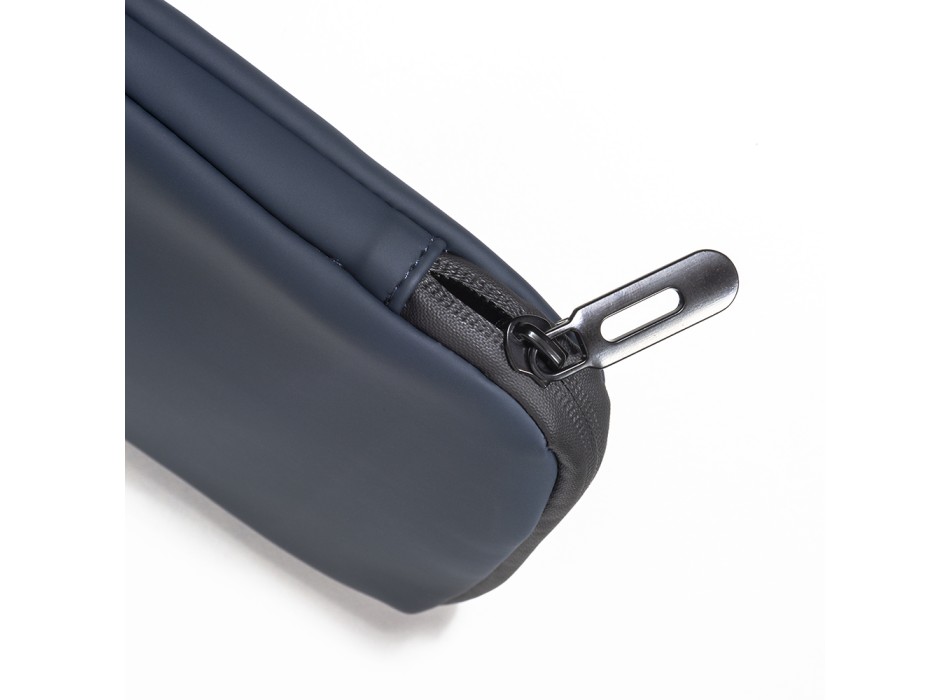 Tech organizer in soft pu water resistant FullGadgets.com