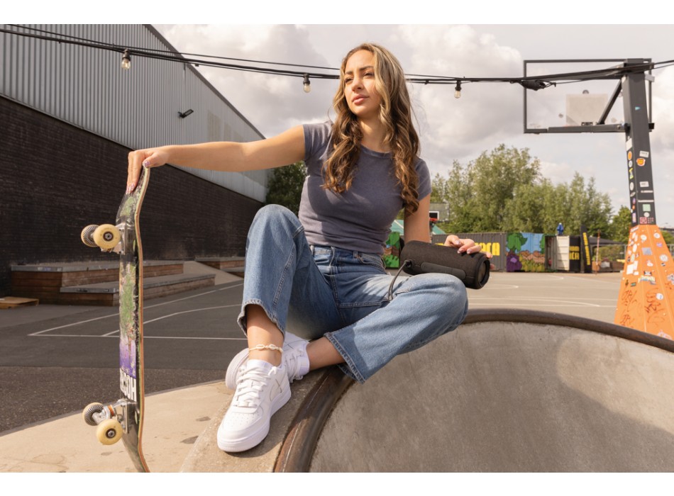 Urban Vitamin Pacific Grove RCS rplastic 30W speaker IPX7 FullGadgets.com