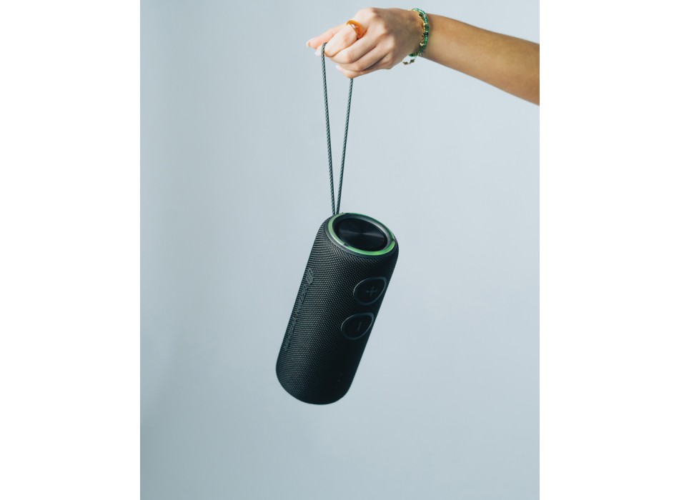 Urban Vitamin Pacific Grove RCS rplastic 30W speaker IPX7 FullGadgets.com