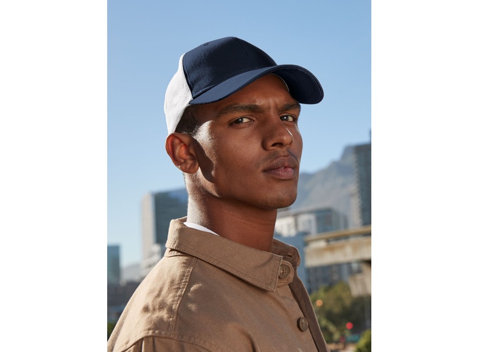 Urbanwear Trucker FullGadgets.com