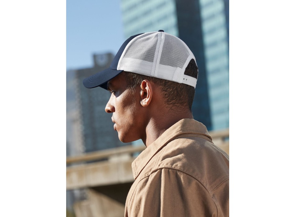 Urbanwear Trucker FullGadgets.com