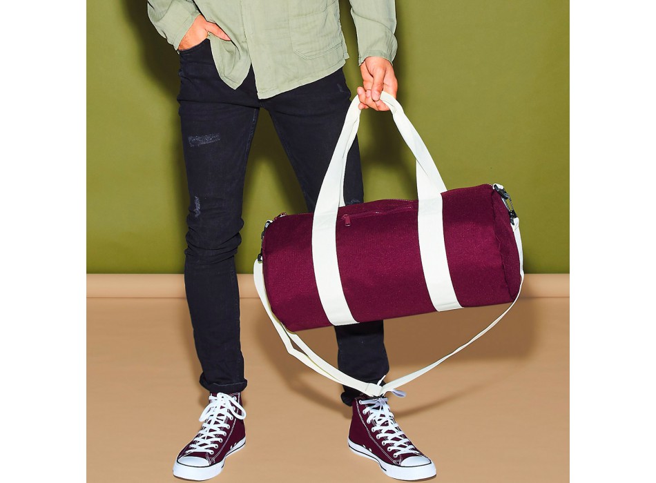 VARSITY BARREL BAG 600P FullGadgets.com