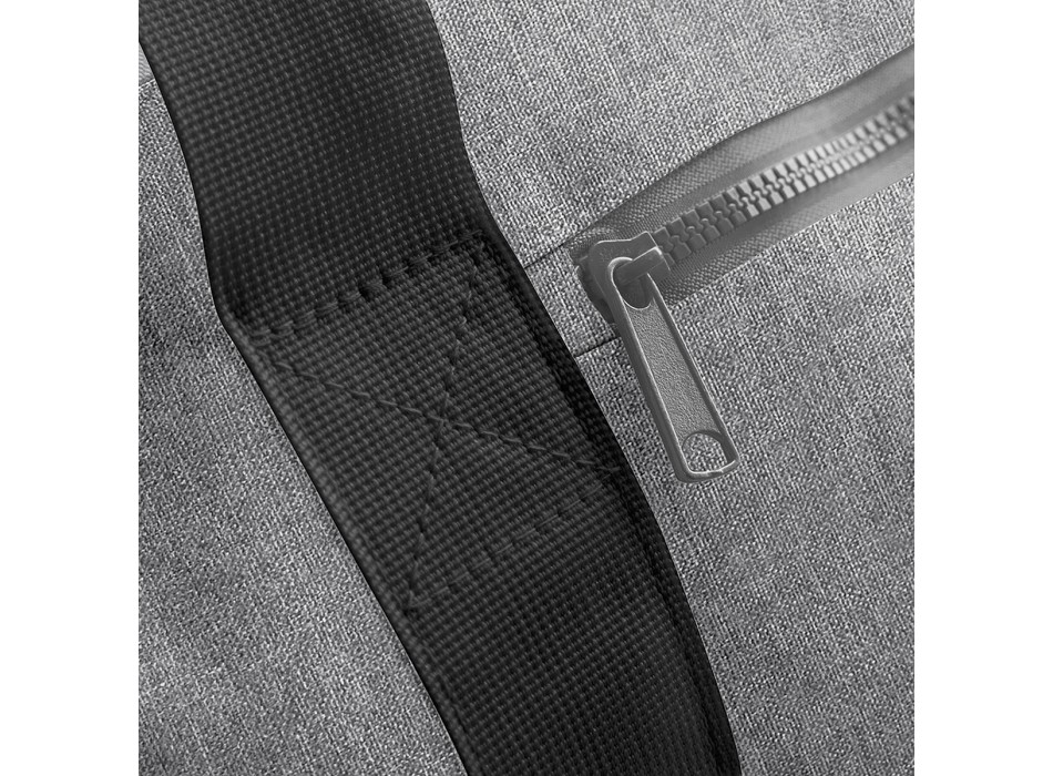 VARSITY BARREL BAG 600P FullGadgets.com