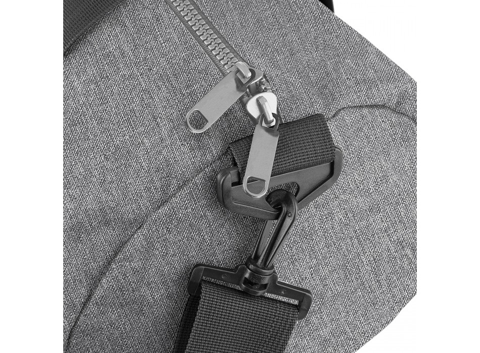 VARSITY BARREL BAG 600P FullGadgets.com