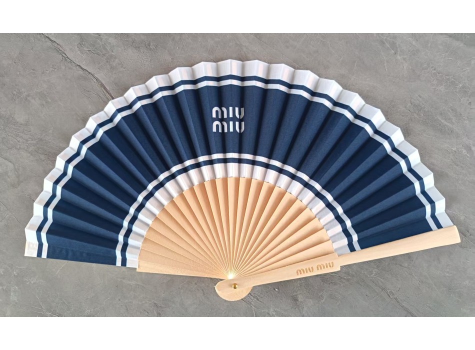 Ventaglio stampato intera superficie23 cm  FullGadgets.com