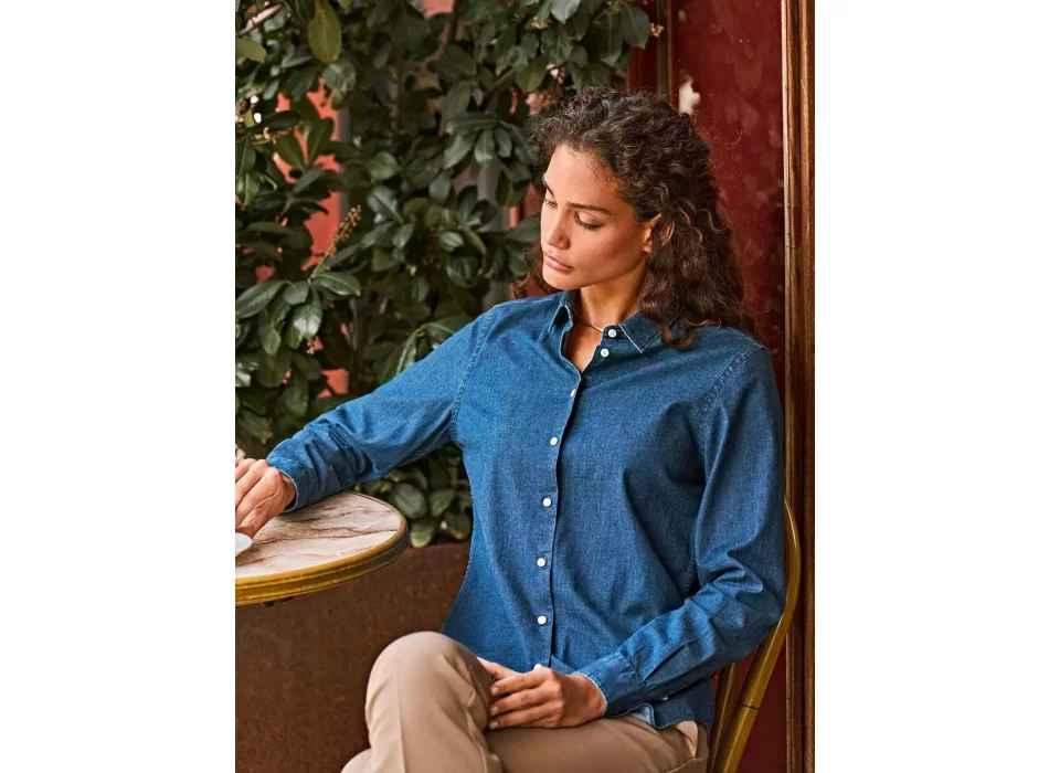 Women's denim shirt FullGadgets.com