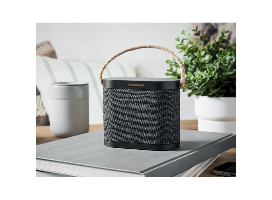 WUSIC - Speaker con caricatore wireless da FullGadgets.com