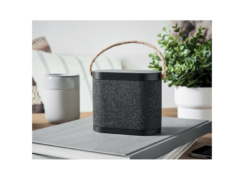 WUSIC - Speaker con caricatore wireless da FullGadgets.com