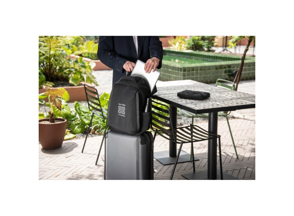 YANGON BPACK. Zaino antifurto, in twill con rivestimento idrorepellente e poliestere riciclato 600D ad alta densità, per laptop da 17.3" FullGadgets.com