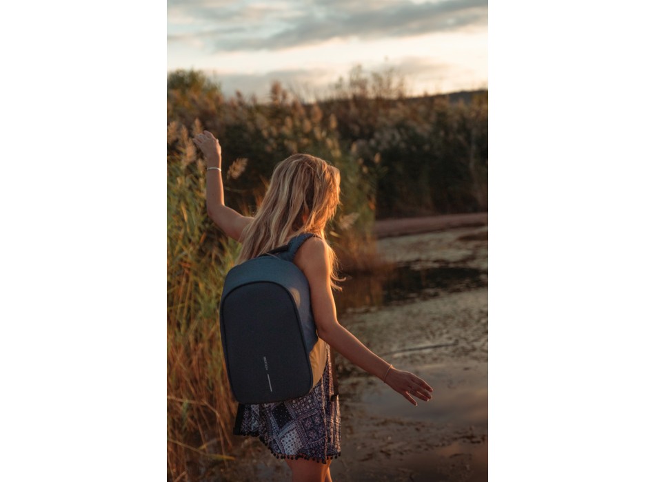 Zaino antitaccheggio Bobby Hero FullGadgets.com