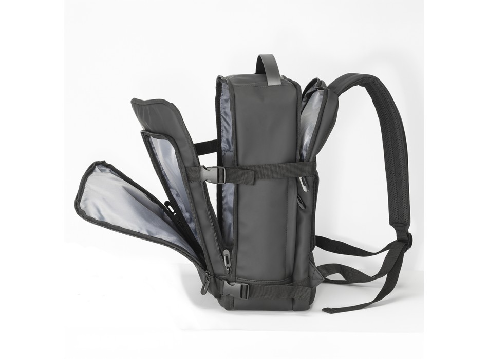 Zaino da viaggio cabin size con porta pc (15) in soft PU water resistant FullGadgets.com