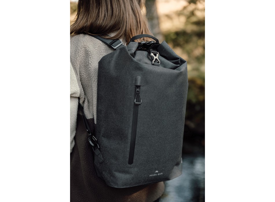 Zaino impermeabile 25L da bici Nordic Drift Trail RCS FullGadgets.com