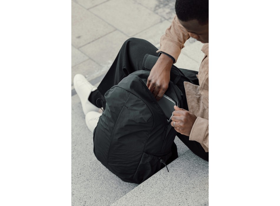 Zaino port PC 15,6" KENTO URBAN in nylon riciclato RCS FullGadgets.com