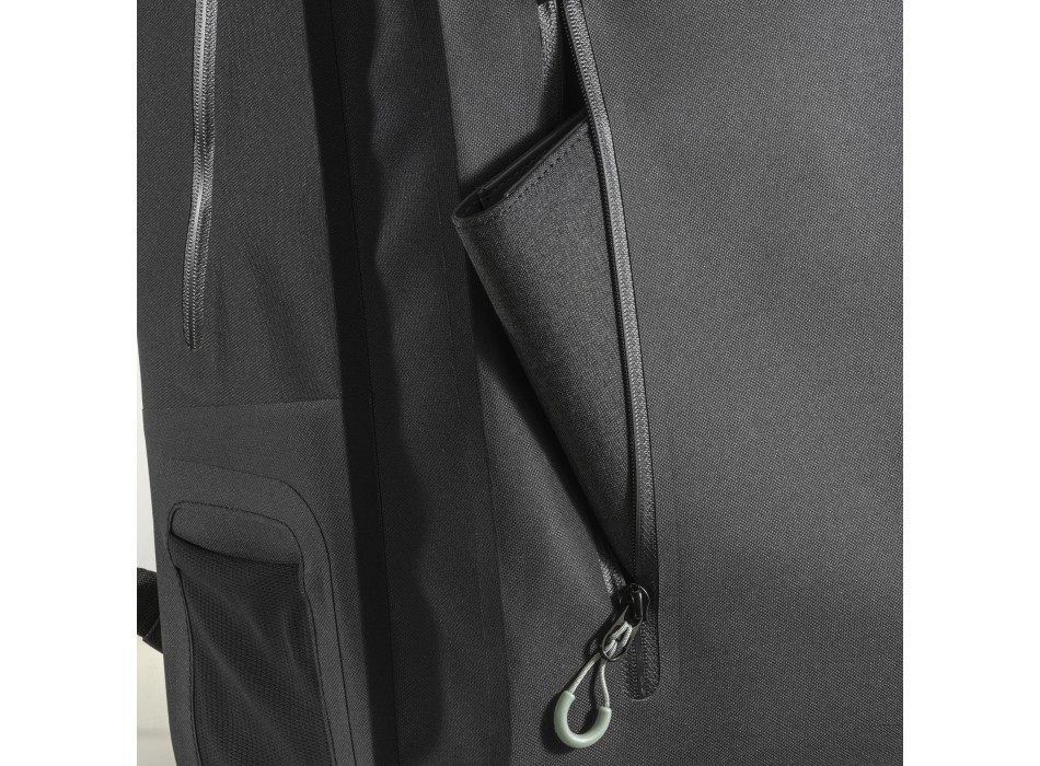 Zaino porta pc (15) in poliestere waterproof con rivestimento interno in TPU FullGadgets.com