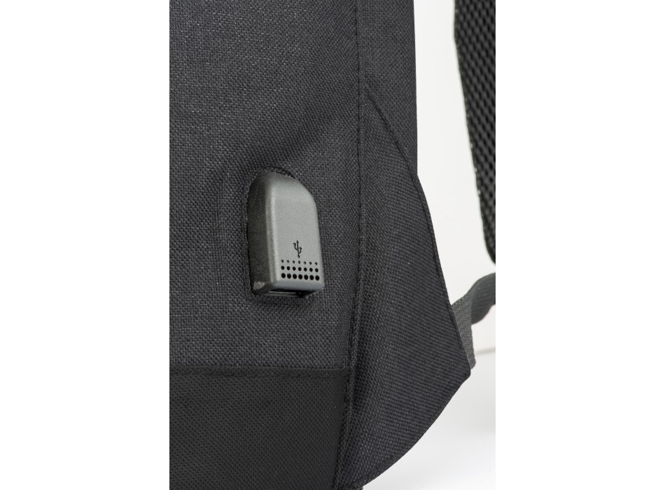 Zaino porta PC con chiusura antifurto, con presa USB,  in poliestere FullGadgets.com