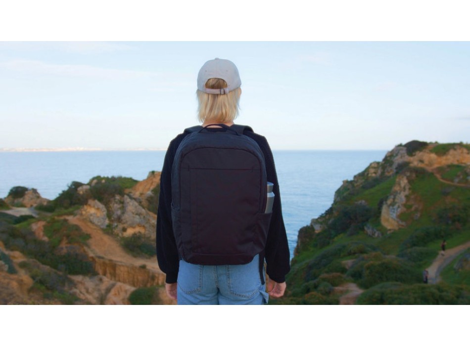 Zaino porta PC da 15,6" Edin Swiss Peak in 100% rPET Aware™ FullGadgets.com