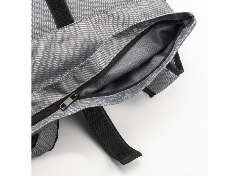 Zaino porta pc in poliestere riciclato con tintura ecologica FullGadgets.com