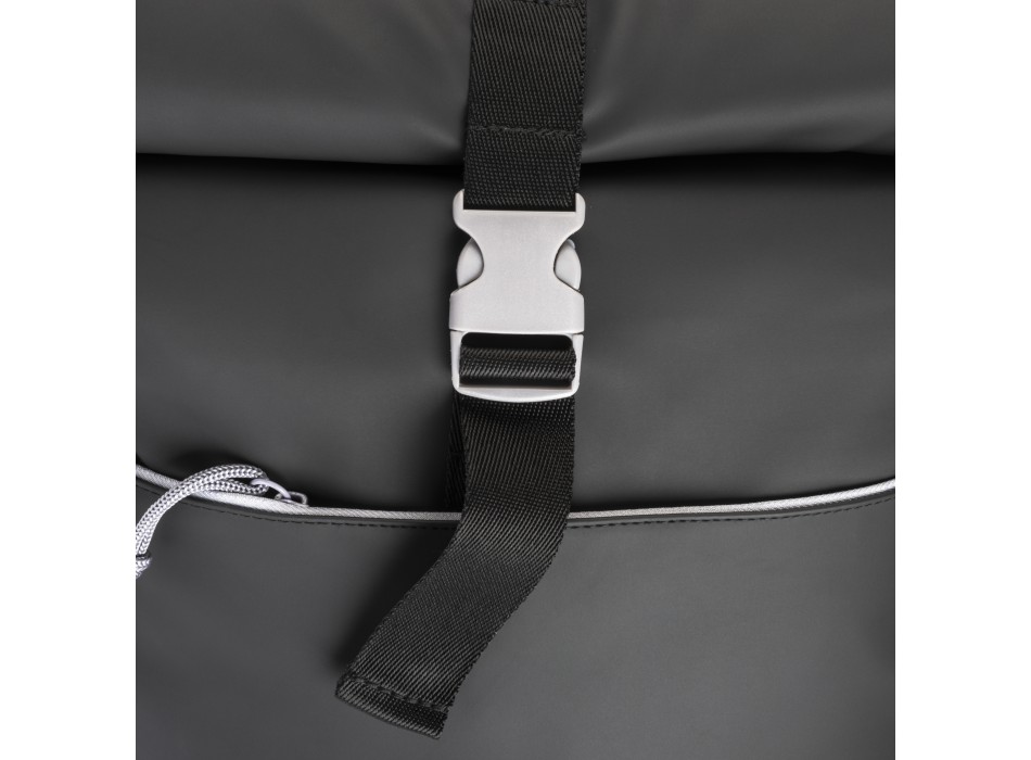 Zaino porta pc in soft pu water resistant, compartimento notebook FullGadgets.com