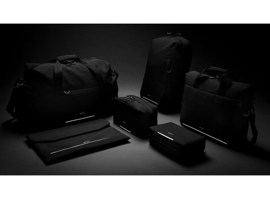 Zaino porta PC RFID e USB A Swiss Peak AWARE™ FullGadgets.com