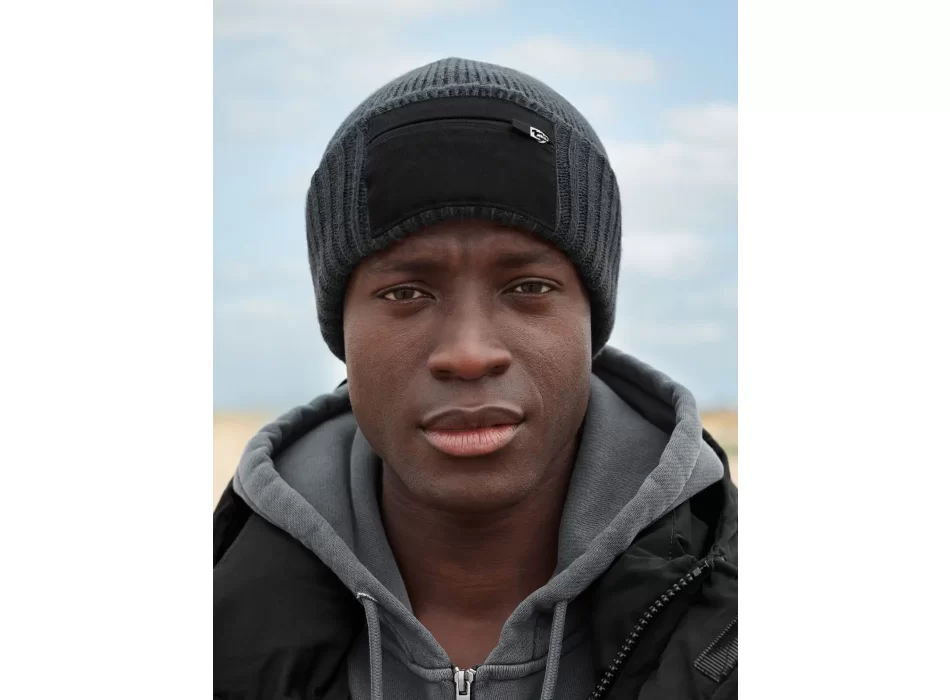 Zip Patch Beanie FullGadgets.com